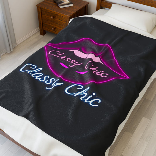Classy Chic Velveteen Plush Blanket - Cozy, Stylish Throw for Home Decor