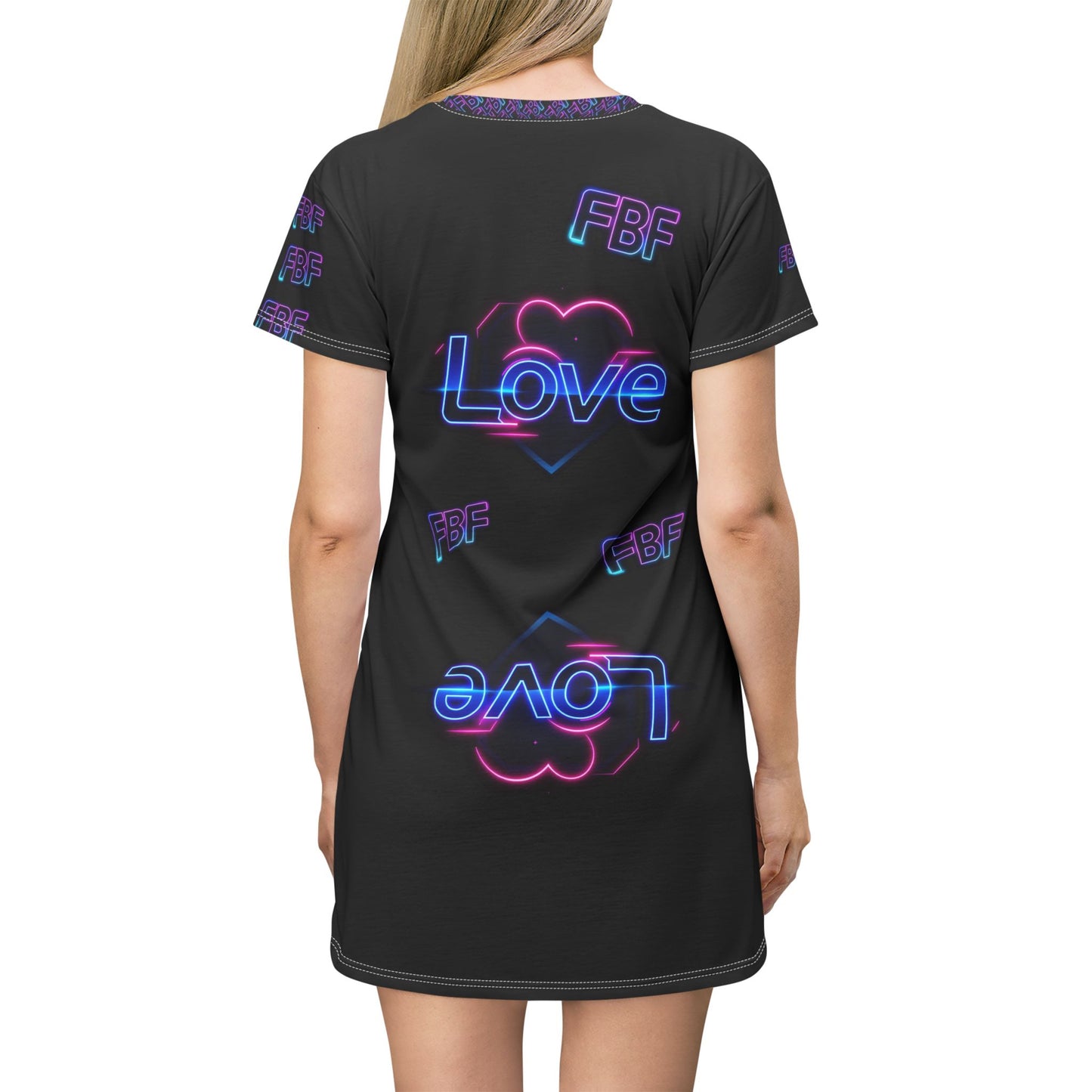Neon 'LOVE' Graphic T-Shirt Dress — Retro Vaporwave Heart Print